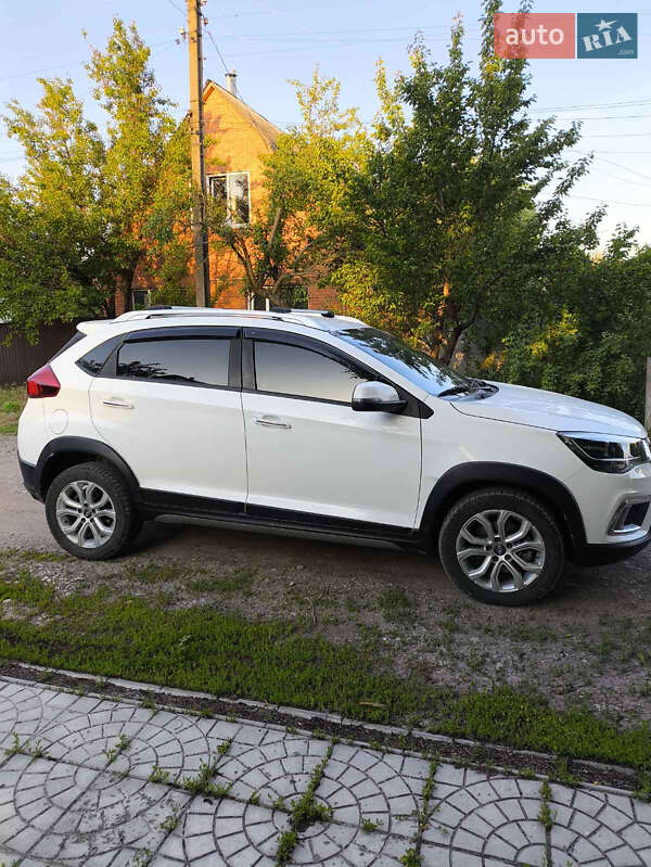 Внедорожник / Кроссовер Chery Tiggo 2 2019 в Киеве фото 5 Внедорожник / Кроссовер Chery Tiggo 2 2019 в Киеве