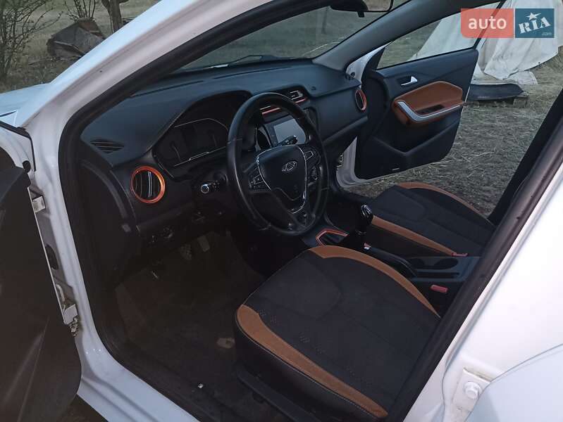Позашляховик / Кросовер Chery Tiggo 2 2018 в Бучі