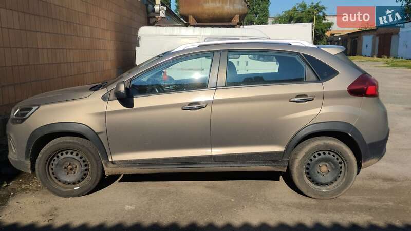 Внедорожник / Кроссовер Chery Tiggo 2 2018 в Полтаве