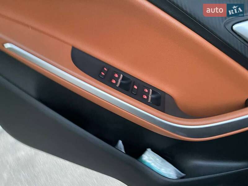 Позашляховик / Кросовер Chery Tiggo 2 2017 в Липовці фото 14 Позашляховик / Кросовер Chery Tiggo 2 2017 в Липовці