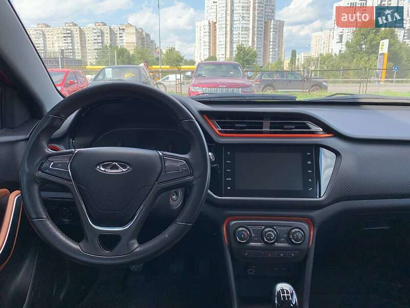 Внедорожник / Кроссовер Chery Tiggo 2 2019 в Киеве