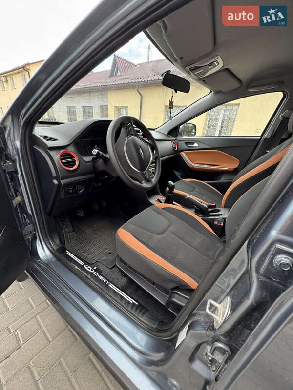 Внедорожник / Кроссовер Chery Tiggo 2 2022 в Славуте фото 9 Внедорожник / Кроссовер Chery Tiggo 2 2022 в Славуте