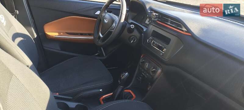 Внедорожник / Кроссовер Chery Tiggo 2 2020 в Киеве