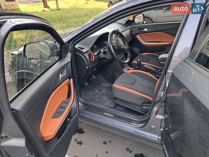 Внедорожник / Кроссовер Chery Tiggo 2 2020 в Дубно