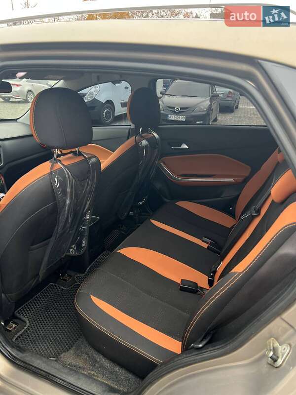 Позашляховик / Кросовер Chery Tiggo 2 2018 в Харкові фото 9 Позашляховик / Кросовер Chery Tiggo 2 2018 в Харкові