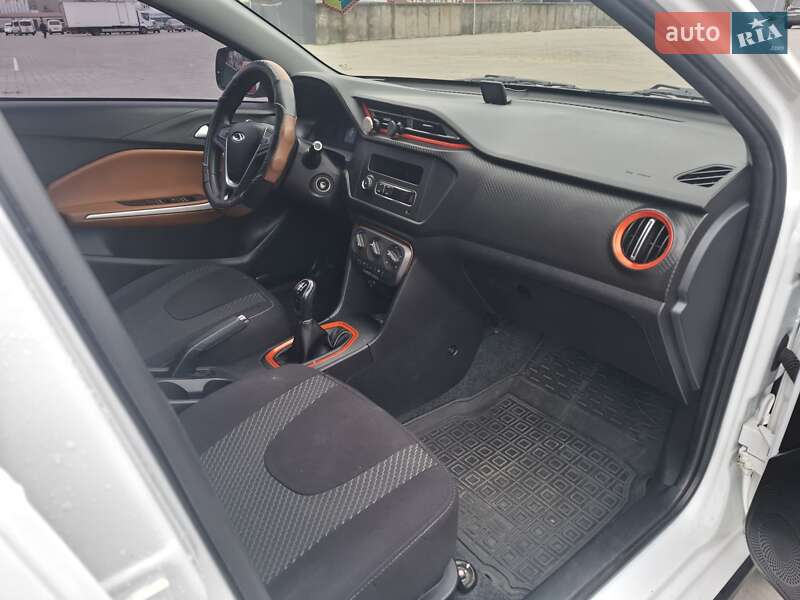 Позашляховик / Кросовер Chery Tiggo 2 2021 в Черкасах фото 19 Позашляховик / Кросовер Chery Tiggo 2 2021 в Черкасах