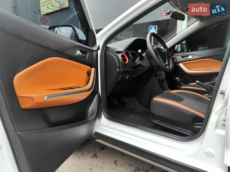 Позашляховик / Кросовер Chery Tiggo 2 2020 в Києві фото 35 Позашляховик / Кросовер Chery Tiggo 2 2020 в Києві