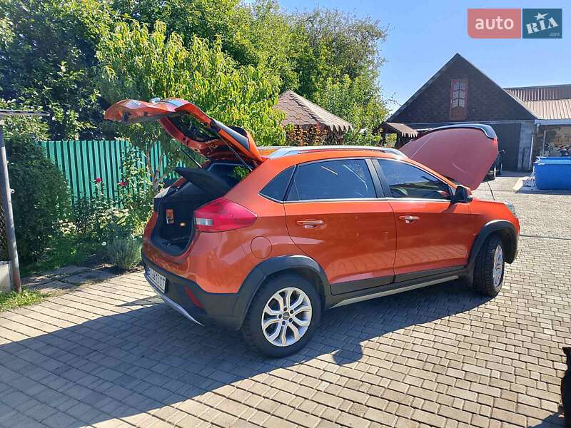 Внедорожник / Кроссовер Chery Tiggo 2 2017 в Гадяче