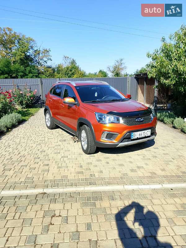 Внедорожник / Кроссовер Chery Tiggo 2 2017 в Гадяче