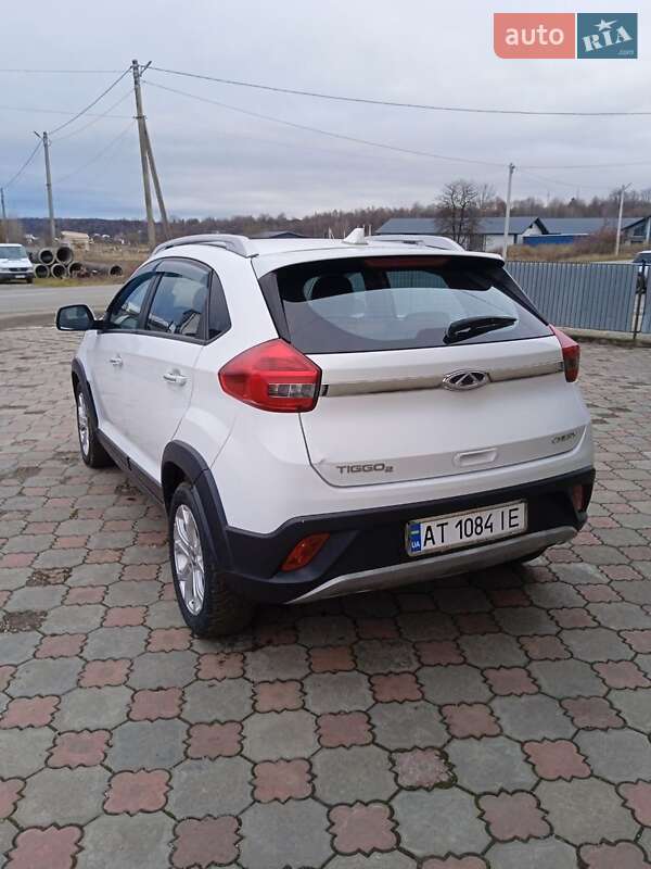 Внедорожник / Кроссовер Chery Tiggo 2 2017 в Львове