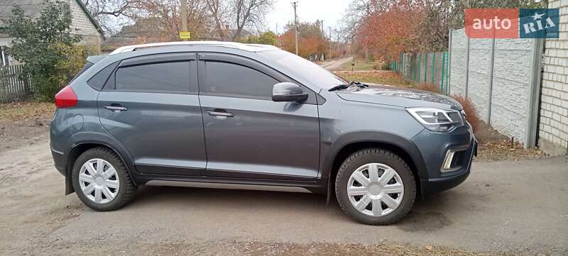 Внедорожник / Кроссовер Chery Tiggo 2 2020 в Днепре