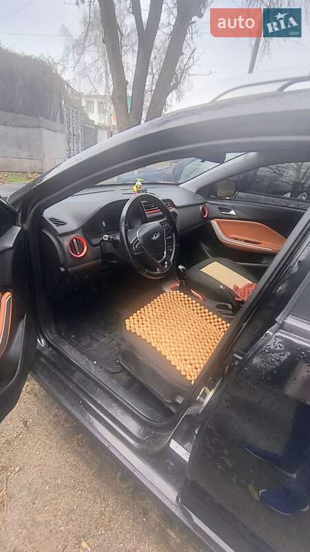 Внедорожник / Кроссовер Chery Tiggo 2 2017 в Черкассах