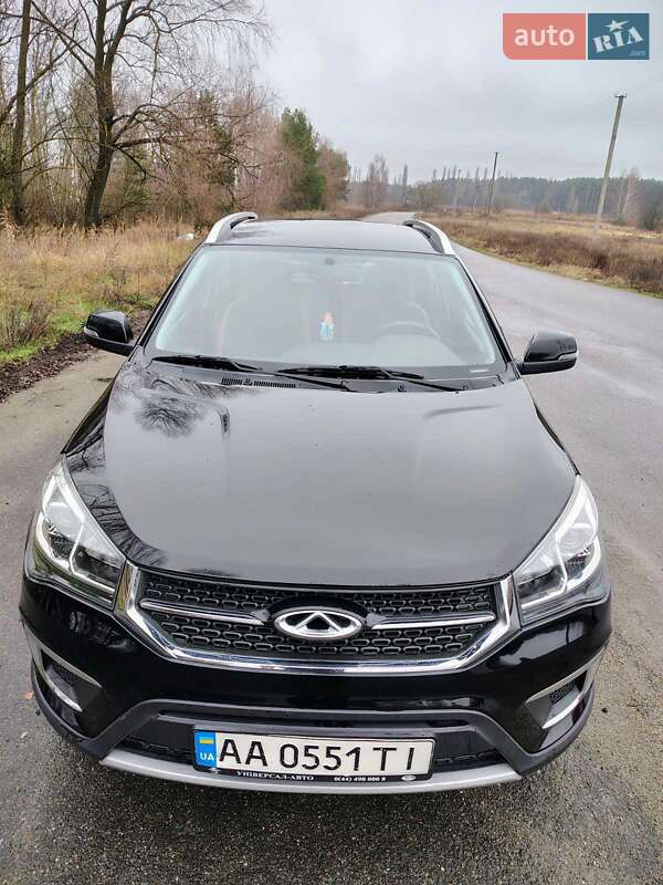 Позашляховик / Кросовер Chery Tiggo 2 2017 в Києві