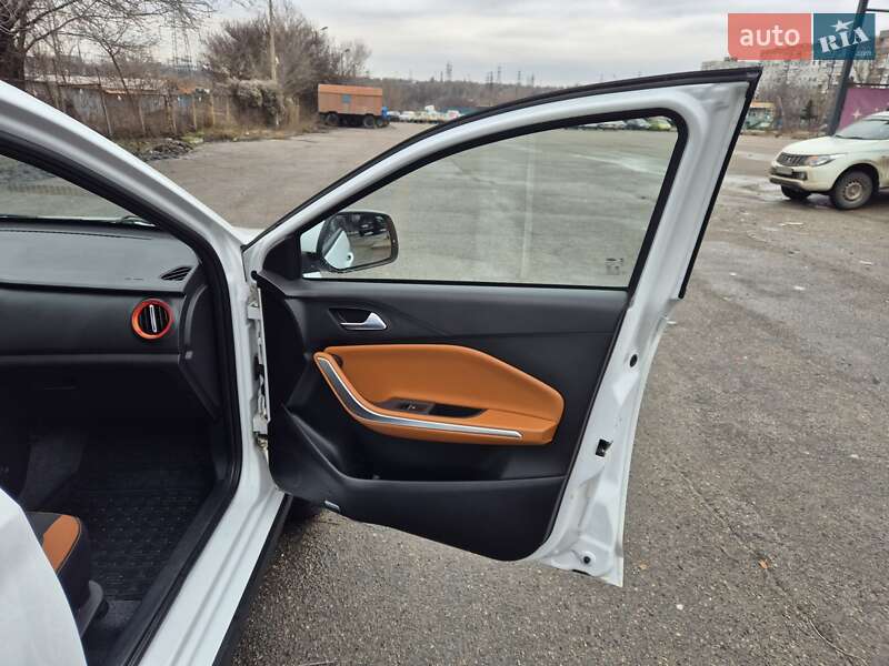 Внедорожник / Кроссовер Chery Tiggo 2 2019 в Запорожье