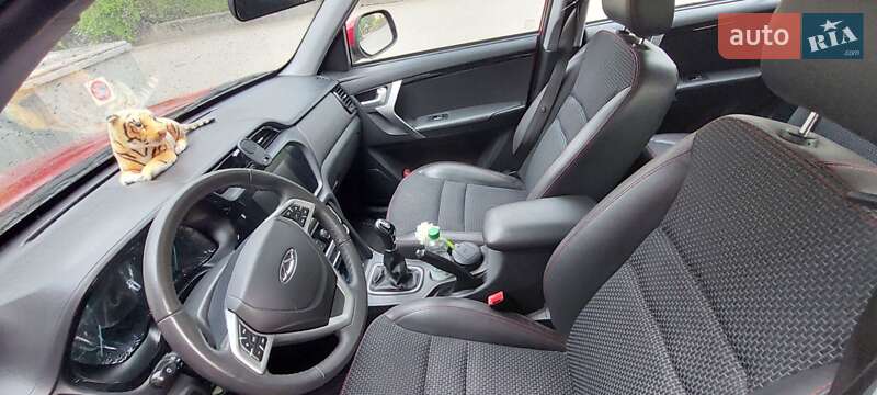 Внедорожник / Кроссовер Chery Tiggo 3 2020 в Николаеве