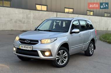 Внедорожник / Кроссовер Chery Tiggo 3 2016 в 