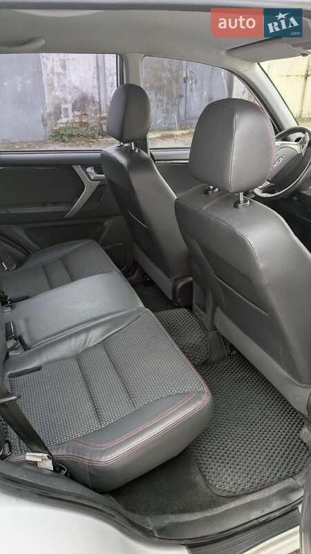 Внедорожник / Кроссовер Chery Tiggo 3 2020 в Харькове