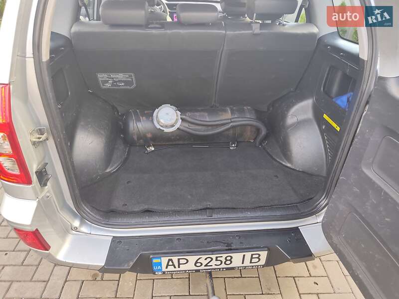 Позашляховик / Кросовер Chery Tiggo 3 2020 в Запоріжжі фото 12 Позашляховик / Кросовер Chery Tiggo 3 2020 в Запоріжжі