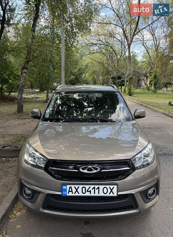 Внедорожник / Кроссовер Chery Tiggo 3 2019 в Первомайске