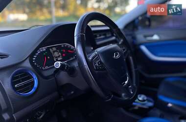 Внедорожник / Кроссовер Chery Tiggo 3xe 2018 в 