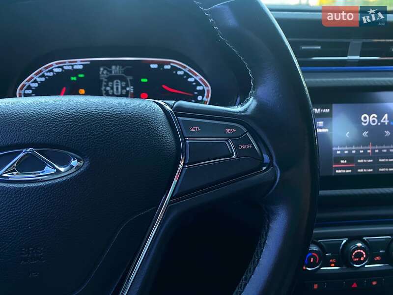 Внедорожник / Кроссовер Chery Tiggo 3xe 2018 в Киеве