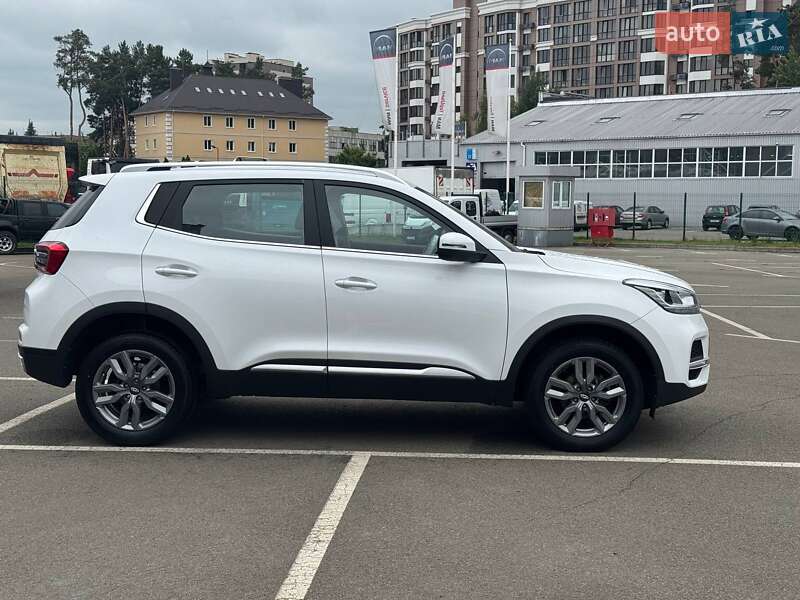 Внедорожник / Кроссовер Chery Tiggo 4 2021 в Киеве