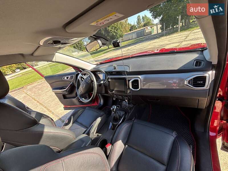 Внедорожник / Кроссовер Chery Tiggo 4 2018 в Нетешине фото 21 Внедорожник / Кроссовер Chery Tiggo 4 2018 в Нетешине