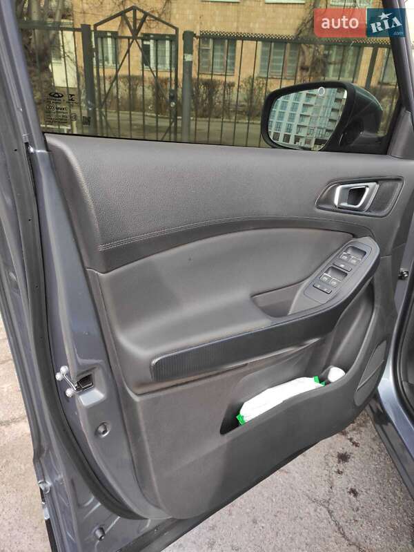 Внедорожник / Кроссовер Chery Tiggo 4 2022 в Черкассах