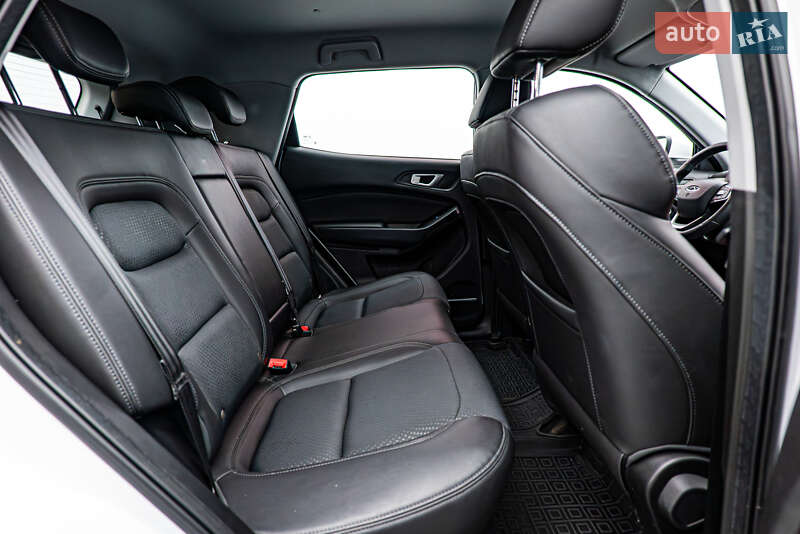 Внедорожник / Кроссовер Chery Tiggo 4 2022 в Киеве фото 19 Внедорожник / Кроссовер Chery Tiggo 4 2022 в Киеве