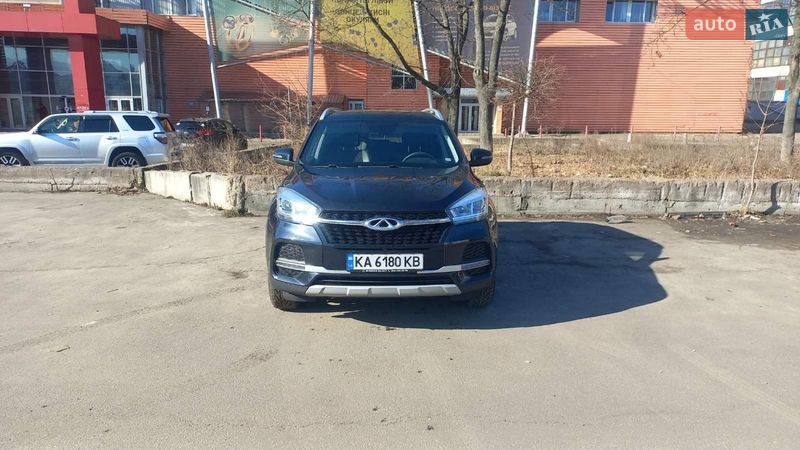 Позашляховик / Кросовер Chery Tiggo 4 2021 в Києві