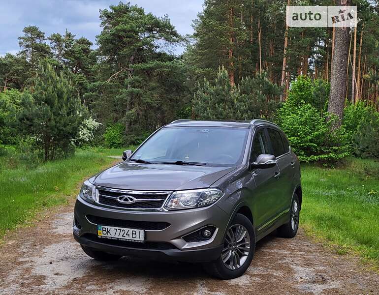 Внедорожник / Кроссовер Chery Tiggo 5 2016 в Ровно