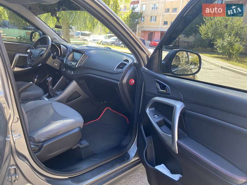 Внедорожник / Кроссовер Chery Tiggo 5 2016 в Славутиче фото 8 Внедорожник / Кроссовер Chery Tiggo 5 2016 в Славутиче