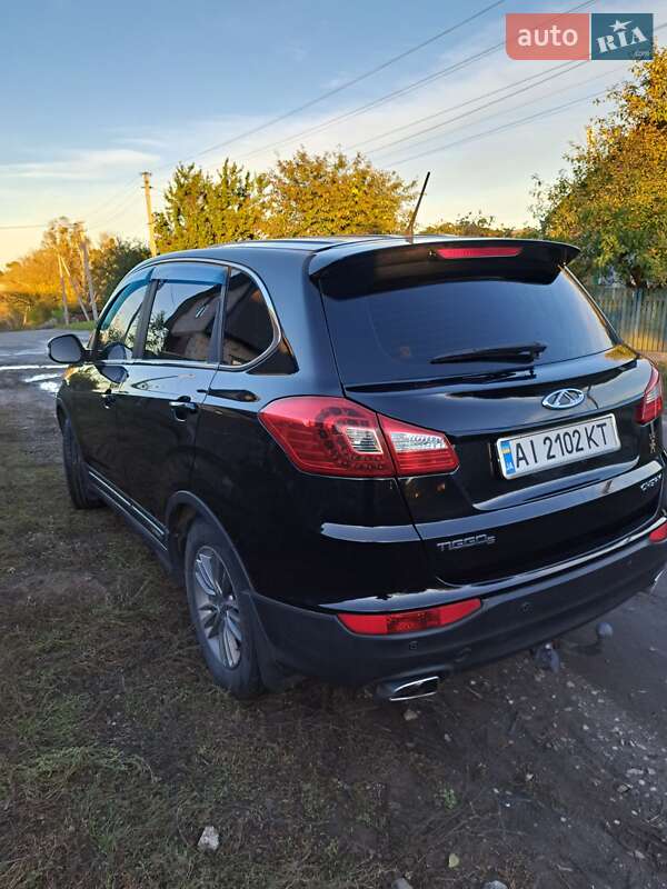 Внедорожник / Кроссовер Chery Tiggo 5 2016 в Радомышле