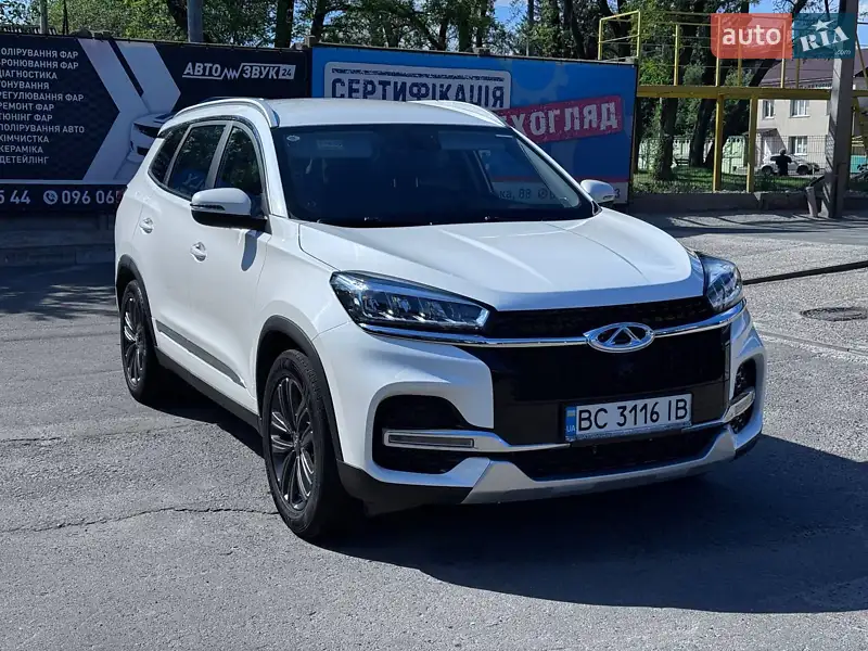 Chery Tiggo 8