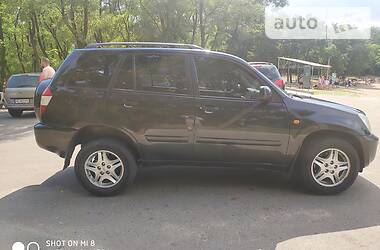 Позашляховик / Кросовер Chery Tiggo 2008 в 