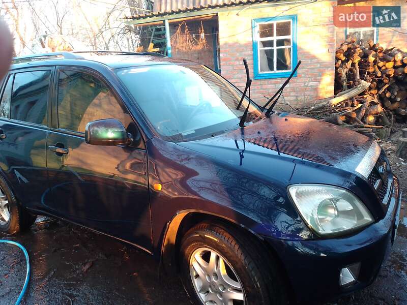 Внедорожник / Кроссовер Chery Tiggo 2008 в Городище