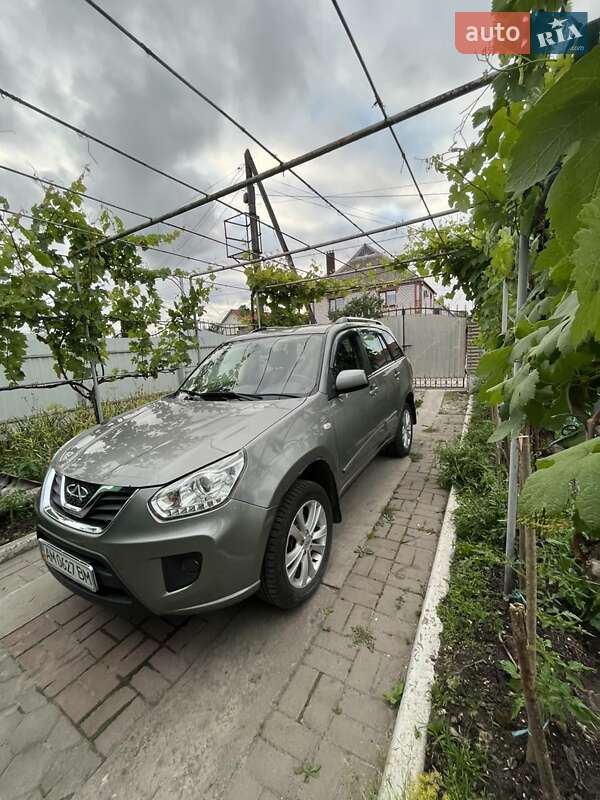 Внедорожник / Кроссовер Chery Tiggo 2013 в Звягеле фото 3 Внедорожник / Кроссовер Chery Tiggo 2013 в Звягеле