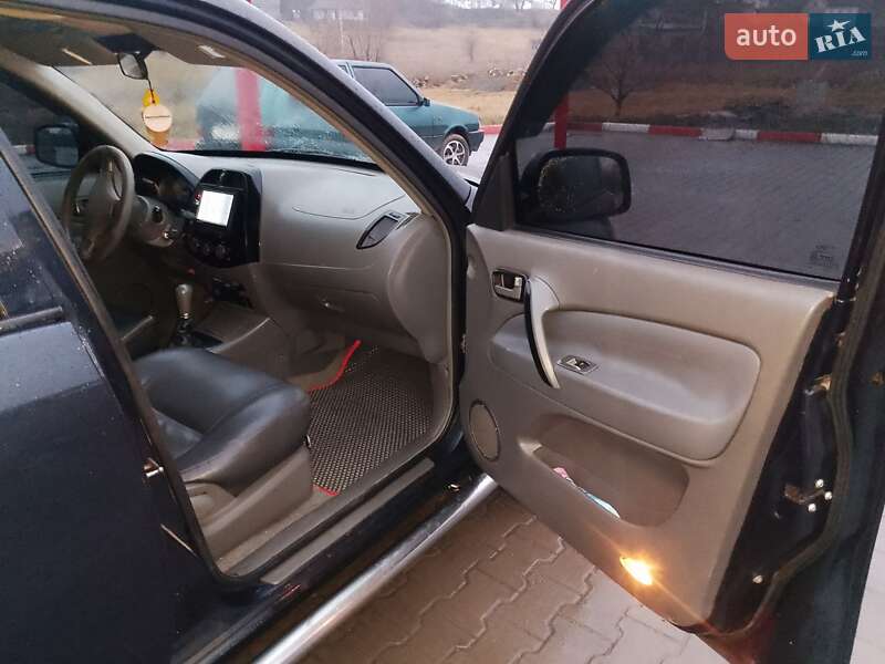 Внедорожник / Кроссовер Chery Tiggo 2008 в Хотине