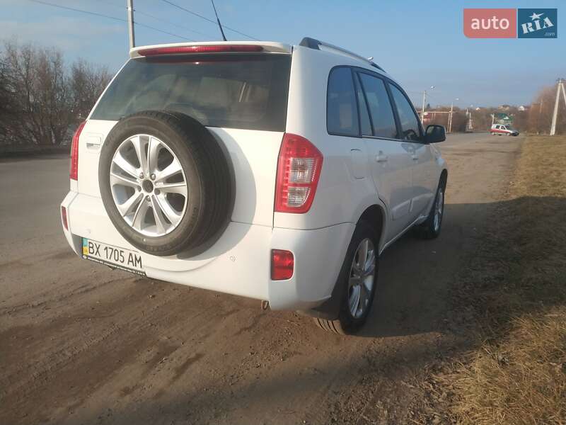Внедорожник / Кроссовер Chery Tiggo 2014 в Хмельницком
