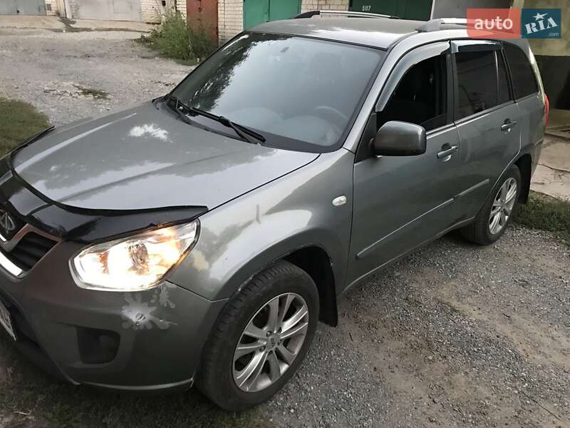Внедорожник / Кроссовер Chery Tiggo 2014 в Днепре
