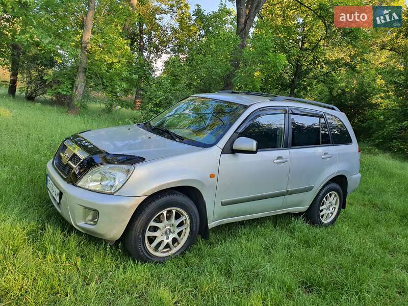 Внедорожник / Кроссовер Chery Tiggo 2008 в Кривом Роге