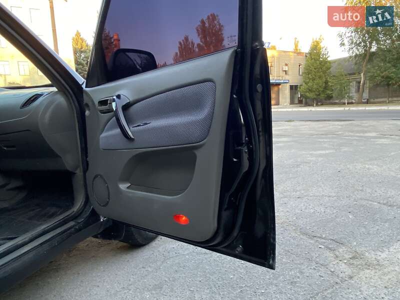 Внедорожник / Кроссовер Chery Tiggo 2007 в Запорожье