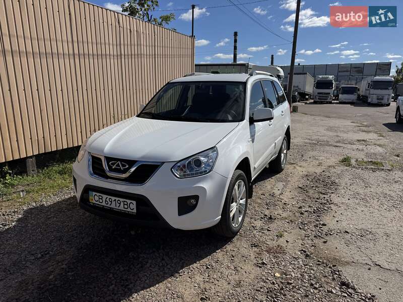 Внедорожник / Кроссовер Chery Tiggo 2014 в 