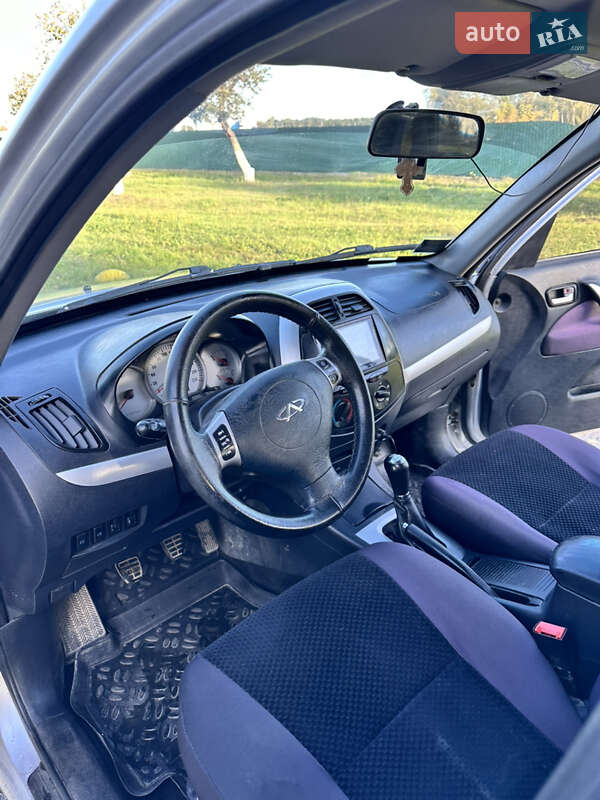 Позашляховик / Кросовер Chery Tiggo 2012 в Києві фото 10 Позашляховик / Кросовер Chery Tiggo 2012 в Києві