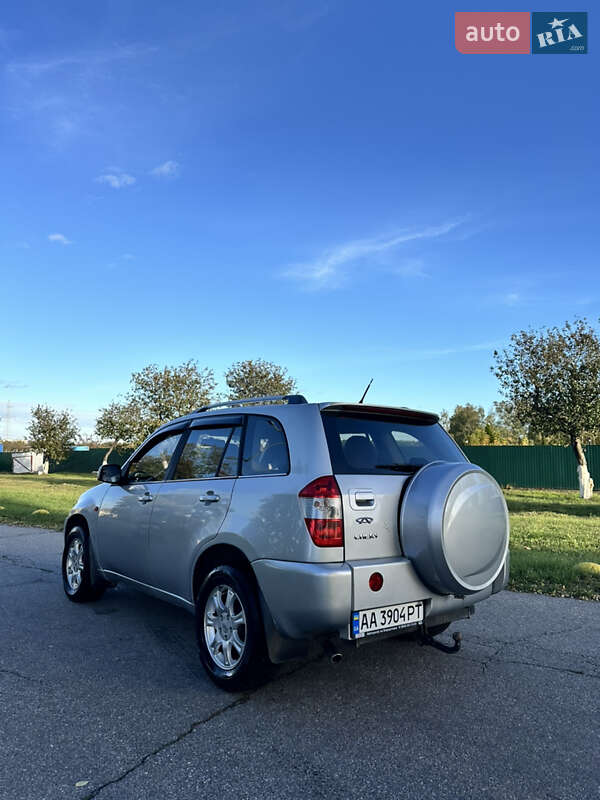 Позашляховик / Кросовер Chery Tiggo 2012 в Києві фото 29 Позашляховик / Кросовер Chery Tiggo 2012 в Києві