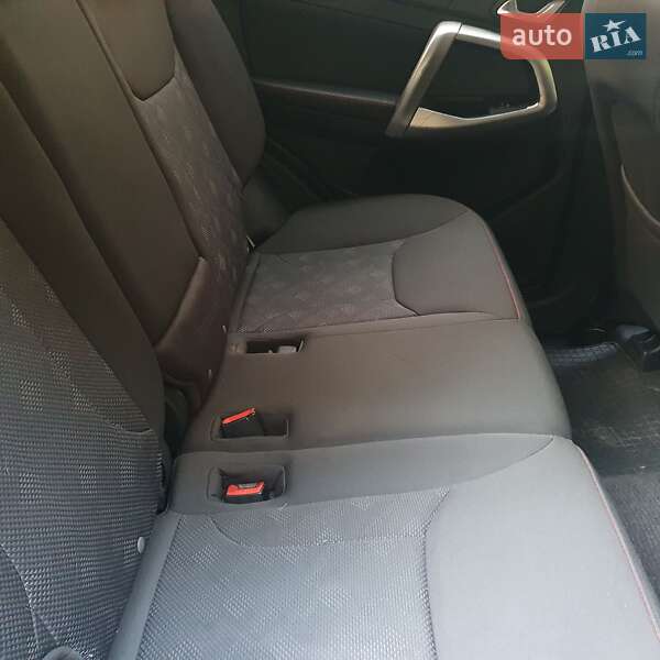 Внедорожник / Кроссовер Chery Tiggo 2016 в Городке