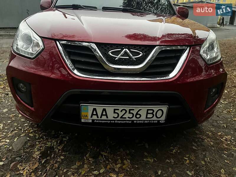 Позашляховик / Кросовер Chery Tiggo 2014 в Києві