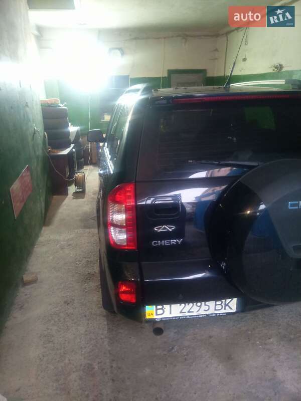 Позашляховик / Кросовер Chery Tiggo 2014 в Полтаві