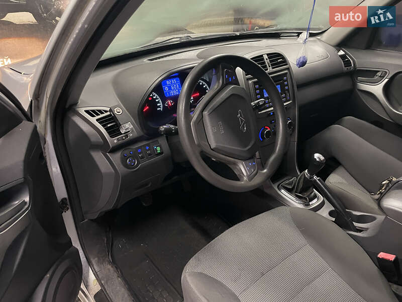 Позашляховик / Кросовер Chery Tiggo 2014 в Харкові фото 5 Позашляховик / Кросовер Chery Tiggo 2014 в Харкові