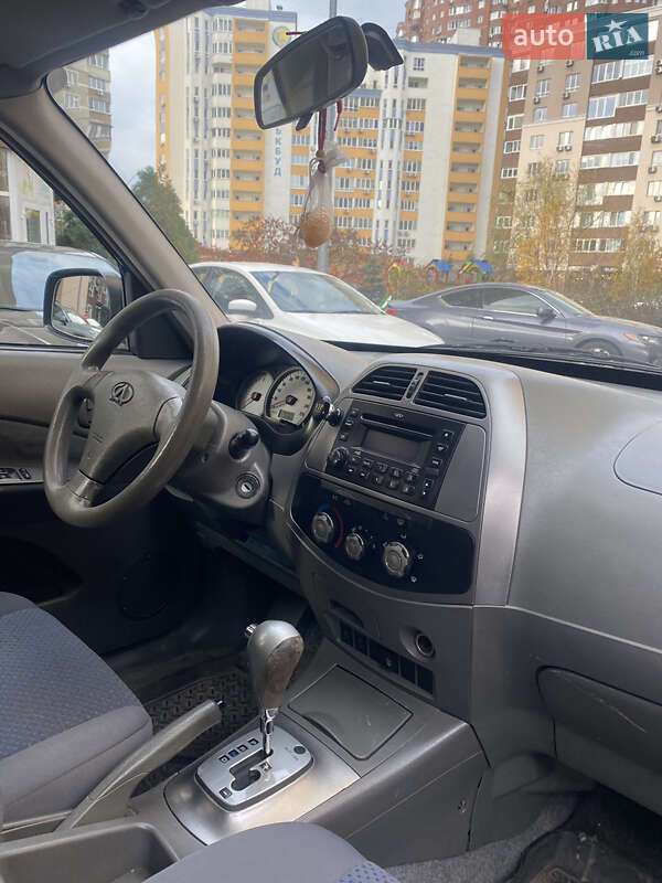 Позашляховик / Кросовер Chery Tiggo 2008 в Києві